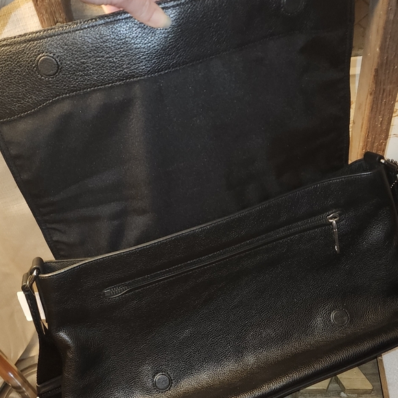 NWT Coach Sullivan Mens Messanger - Picture 7 of 10
